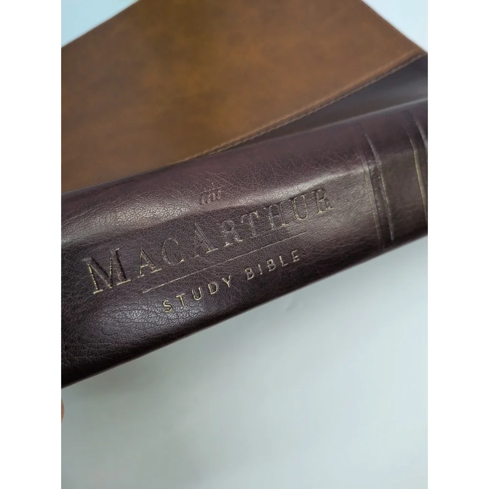 😍Macarthur Study Holy Bible NKJV Bonded Leather 2006 Maps Nelson